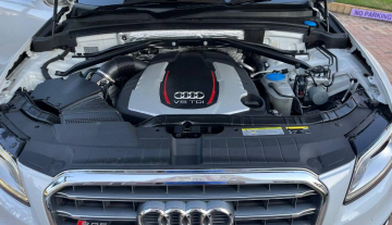 Audi SQ516.jpg